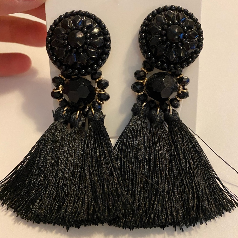 BNWT HM Black Tassel Earrings